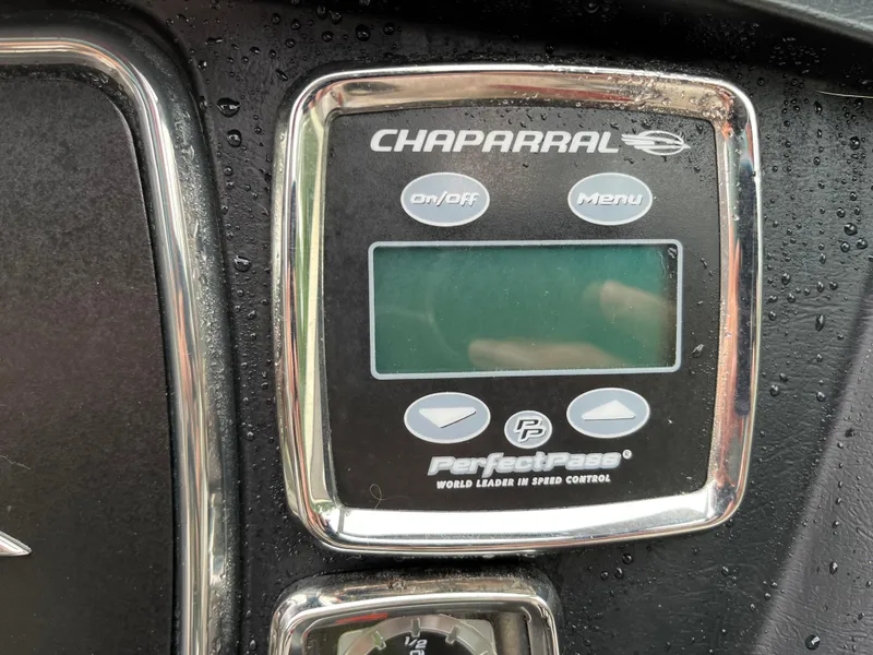Slide: The Image of Chaparral 224 Xtreme 2013 dashboard with PerfectPass speed control display. - 19