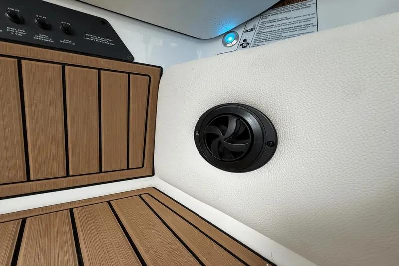 Slide: The Image of Nautique G23 2022 - 53