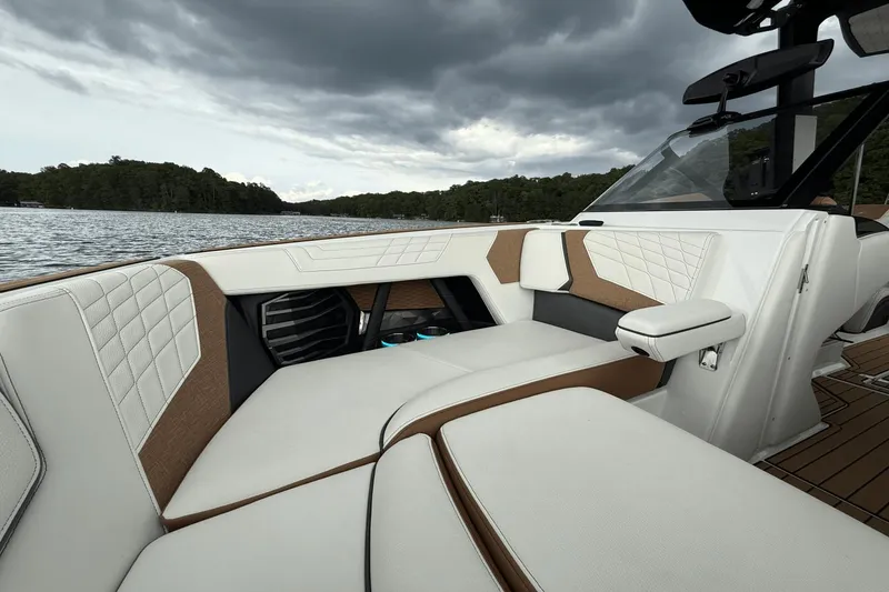 Slide: The Image of Nautique G23 2022 - 66