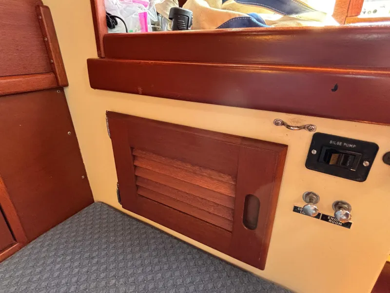 Slide: The Image of Hinckley 36 Auxiliary Yawl 1955 - 50