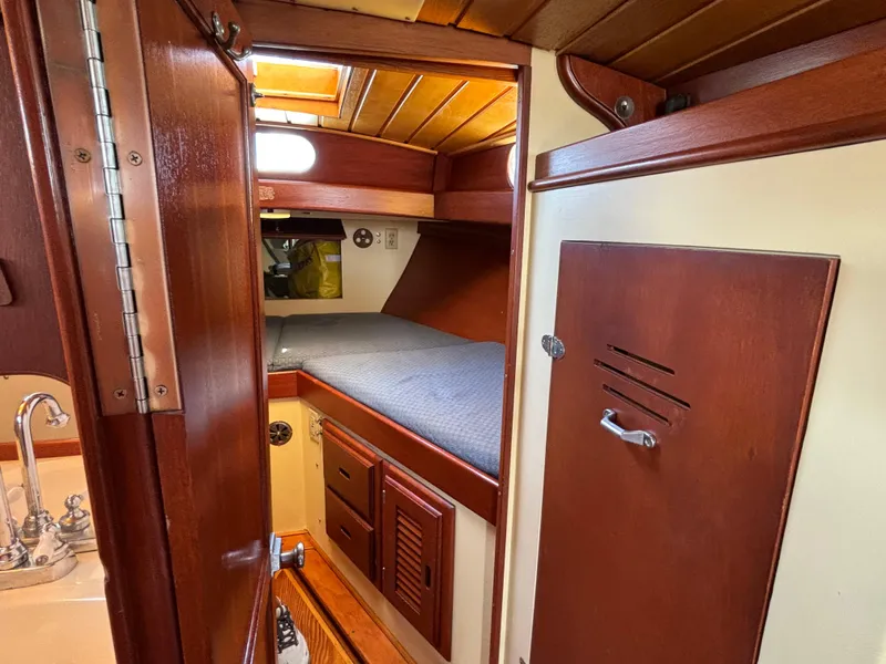 Slide: The Image of Hinckley 36 Auxiliary Yawl 1955 - 62