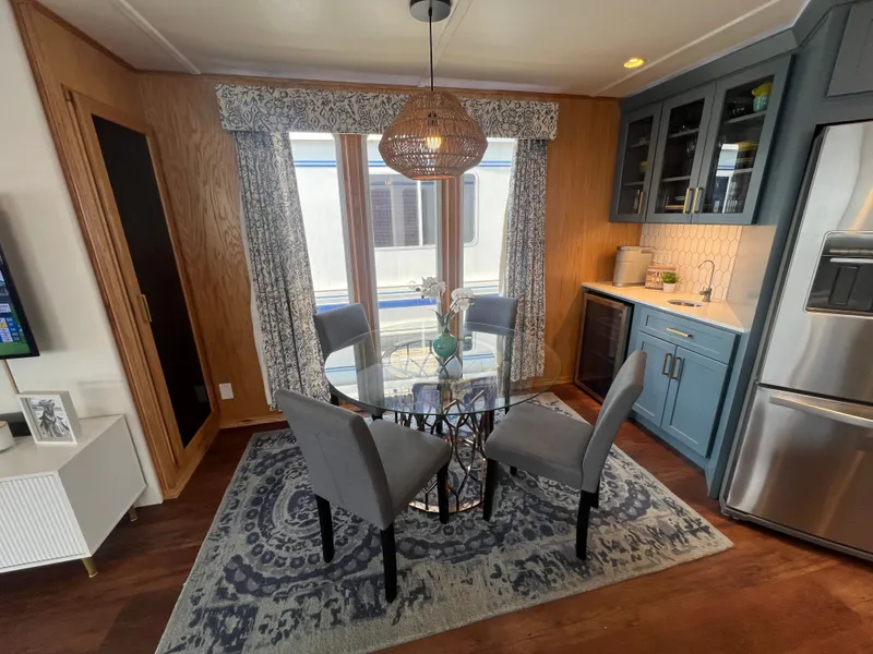 Slide: The Image of Lakeview 16' X 70' Widebody Houseboat 2006 - 11