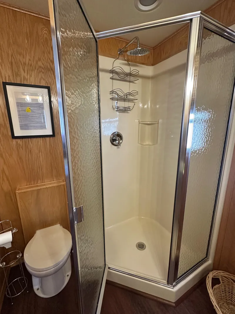 Slide: The Image of Lakeview 16' X 70' Widebody Houseboat 2006 - 115