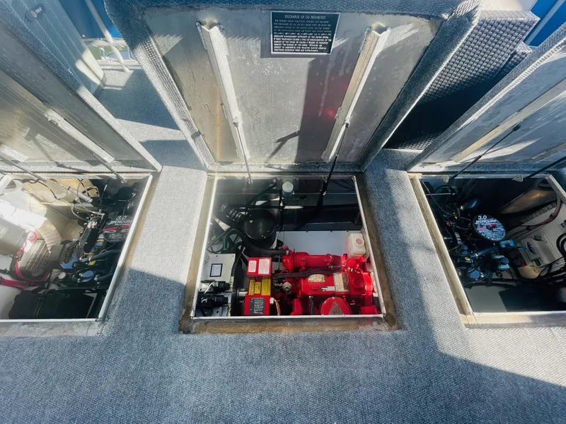 Slide: The Image of Lakeview 16' X 70' Widebody Houseboat 2006 - 145