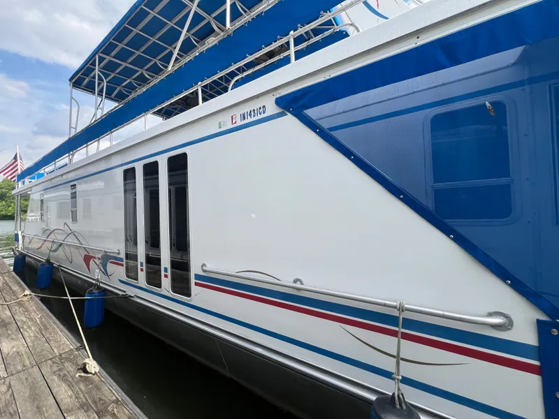 Slide: The Image of Lakeview 16' X 70' Widebody Houseboat 2006 - 19