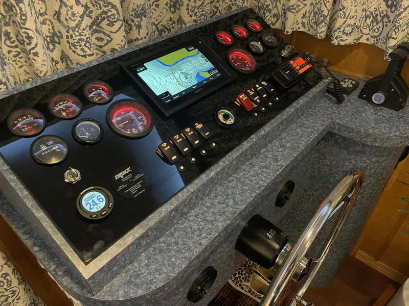 Slide: The Image of Lakeview 16' X 70' Widebody Houseboat 2006 - 54