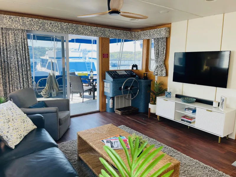 Slide: The Image of Lakeview 16' X 70' Widebody Houseboat 2006 - 59