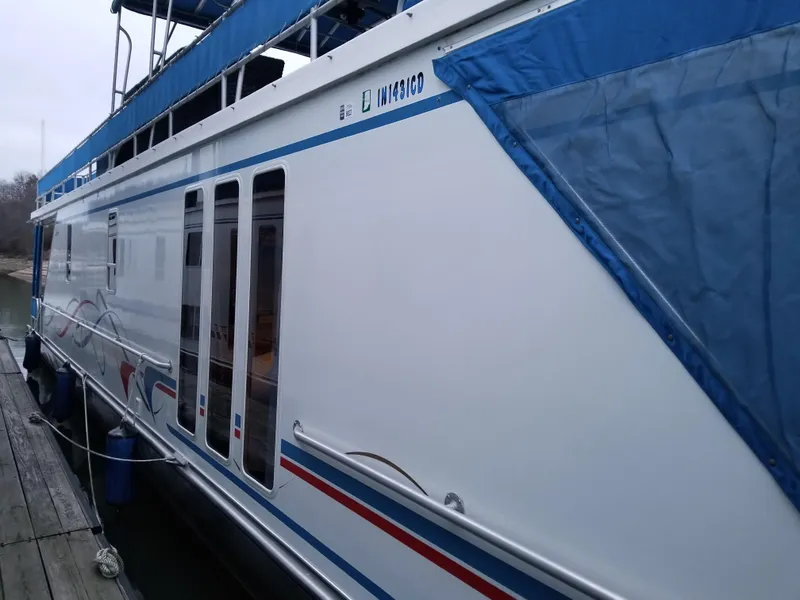 Slide: The Image of Lakeview 16' X 70' Widebody Houseboat 2006 - 6