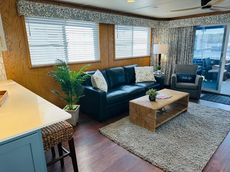 Slide: The Image of Lakeview 16' X 70' Widebody Houseboat 2006 - 61