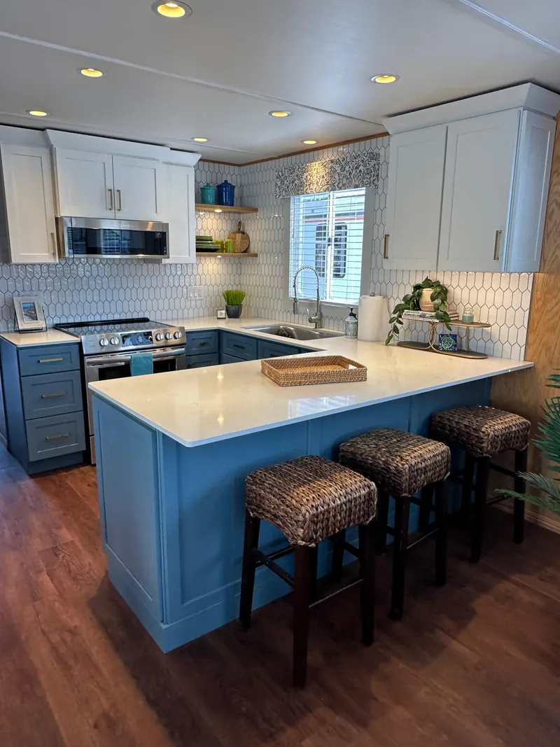 Slide: The Image of Lakeview 16' X 70' Widebody Houseboat 2006 - 78