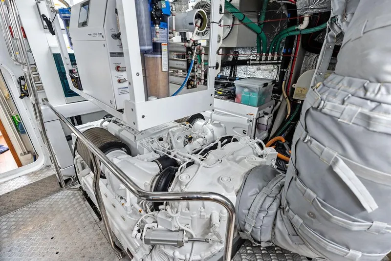 Slide: The Image of Sunseeker 86 Yacht 2019 - 126