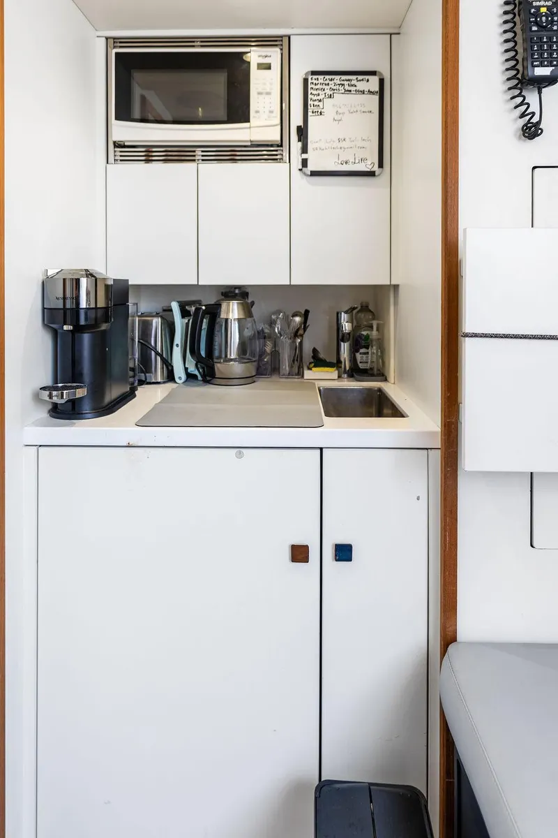 Slide: The Image of Sunseeker 86 Yacht 2019 - 136