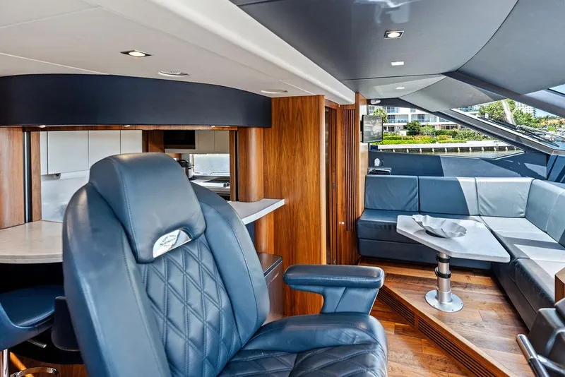Slide: The Image of Sunseeker 86 Yacht 2019 - 76