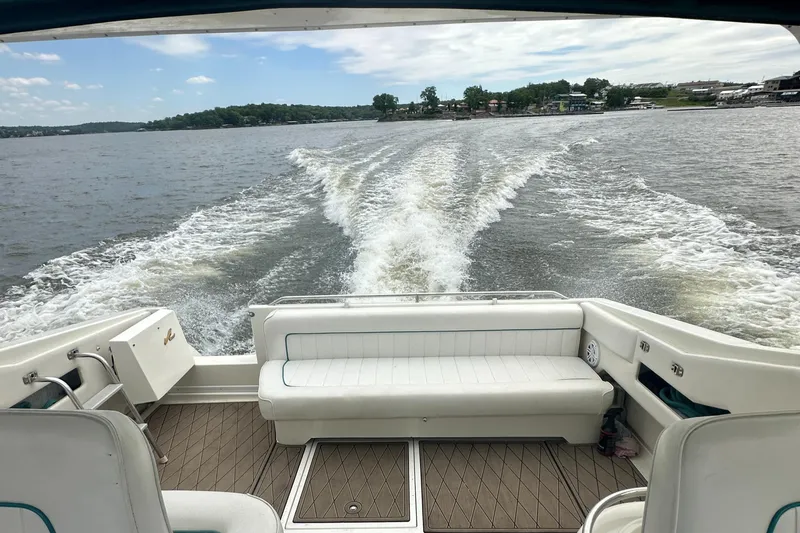 Slide: The Image of Sea Ray 370 Express Cruiser 1994 - 52