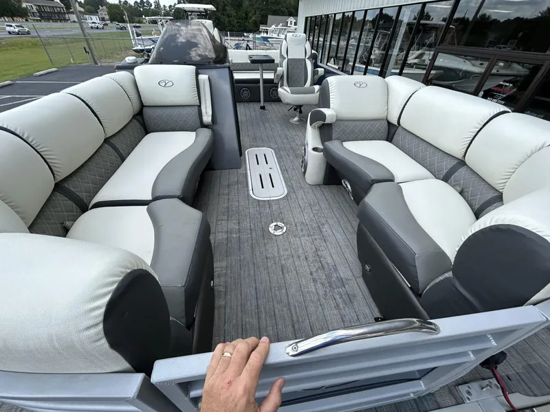 Slide: The Image of Interior of a 2020 Veranda VP22VLC pontoon boat with gray seating. - 10