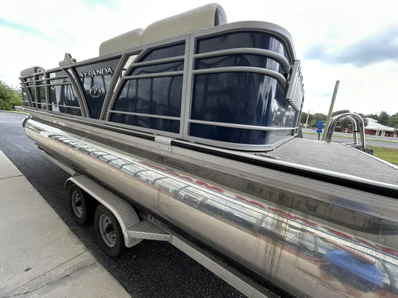 Slide: The Image of 2020 Veranda VP22VLC pontoon boat on trailer, side view. - 11