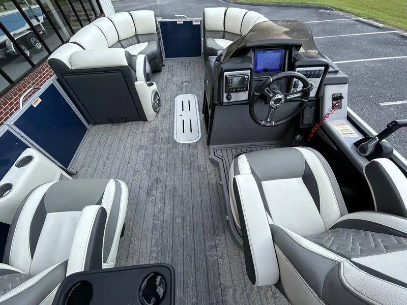 Slide: The Image of Interior of a 2020 Veranda VP22VLC pontoon boat with luxurious seating. - 6