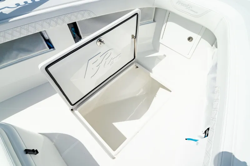 Slide: The Image of Front Runner 36 Center Console 2025 - 14