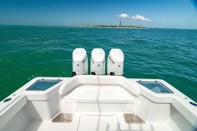 Slide: The Image of Front Runner 36 Center Console 2025 - 17