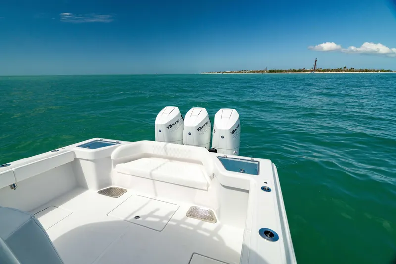 Slide: The Image of Front Runner 36 Center Console 2025 - 19