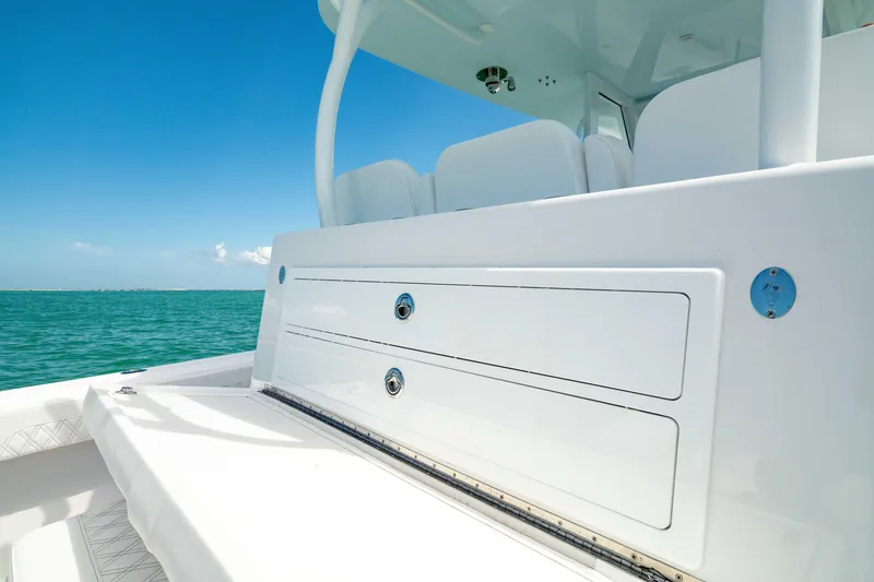 Slide: The Image of Front Runner 36 Center Console 2025 - 7