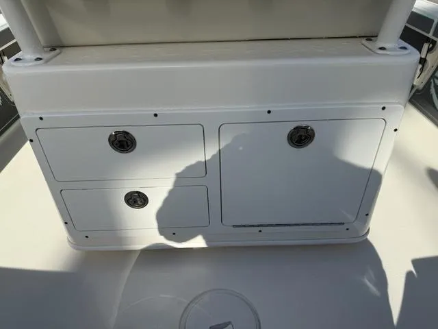 Slide: The Image of Pathfinder 2500 Hybrid 2019 - 36