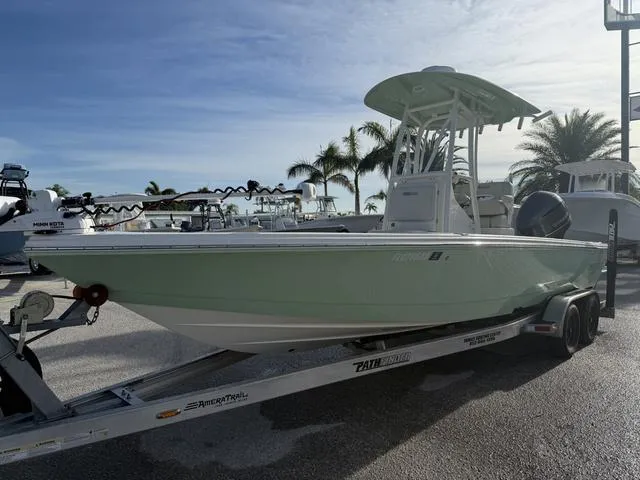 Slide: The Image of Pathfinder 2500 Hybrid 2019 - 7