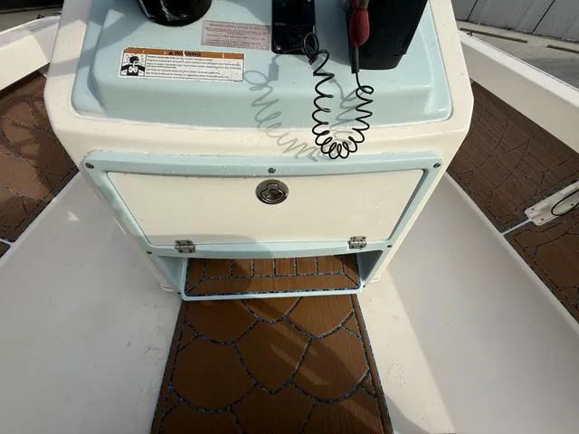 Slide: The Image of Pathfinder 2400 TRS 2021 - 30