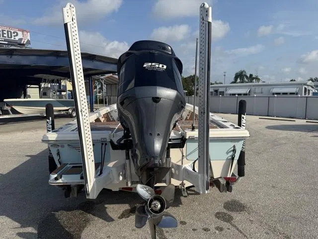 Slide: The Image of Pathfinder 2400 TRS 2021 - 5