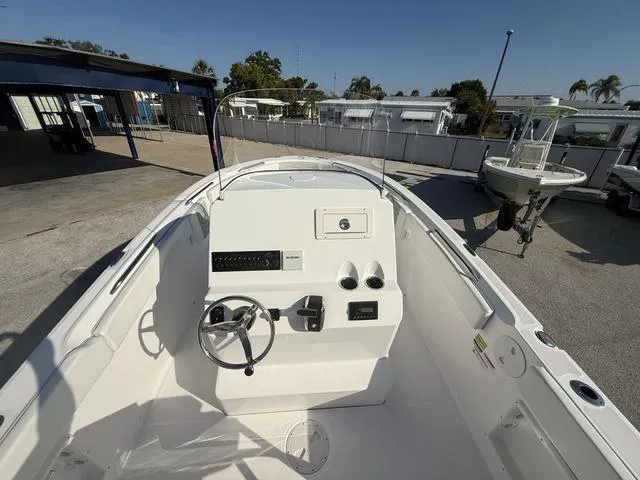 Slide: The Image of Aquasport 2100 Center Console 2024 - 17