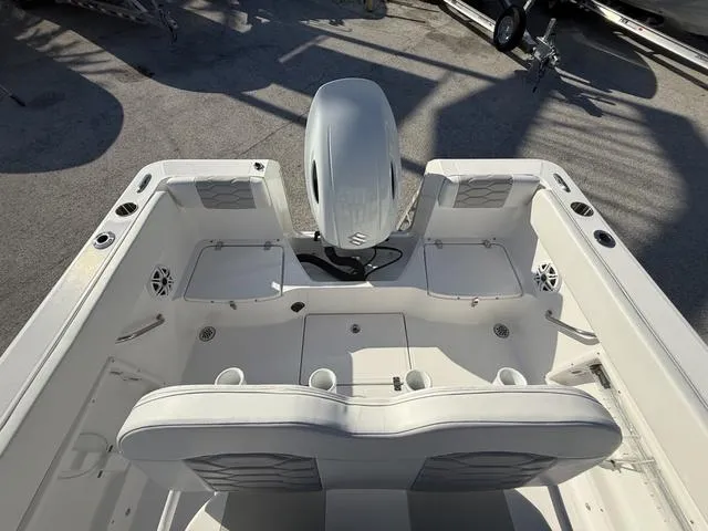 Slide: The Image of Aquasport 2100 Center Console 2024 - 22