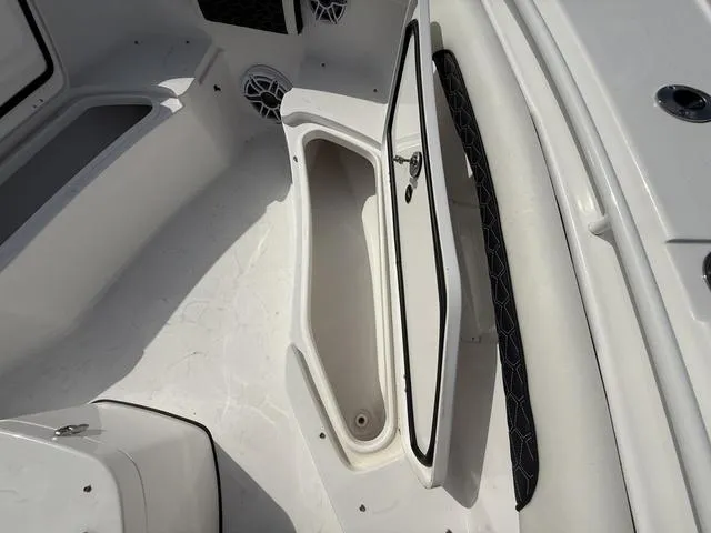 Slide: The Image of Tidewater 256 CC Adventure 2024 - 50