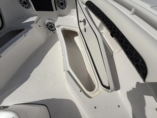 Slide: The Image of Tidewater 256 LXF 2024 - 46