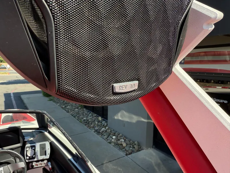 Slide: The Image of 2023 Malibu Wakesetter 23 MXZ boat with Rev 10 speaker detail. - 39