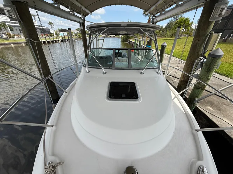 Slide: The Image of Robalo R245 Walkaround 2013 - 51