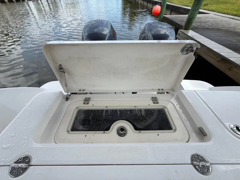 Slide: The Image of Robalo R245 Walkaround 2013 - 60