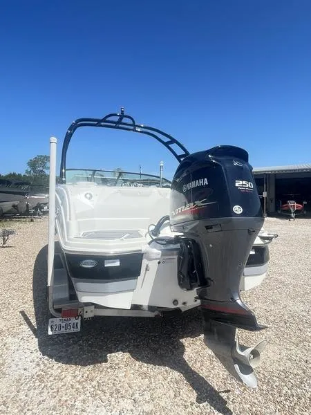 Slide: The Image of NauticStar 243 DC 2021 - 3