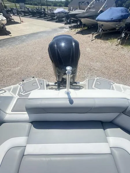 Slide: The Image of NauticStar 243 DC 2021 - 8