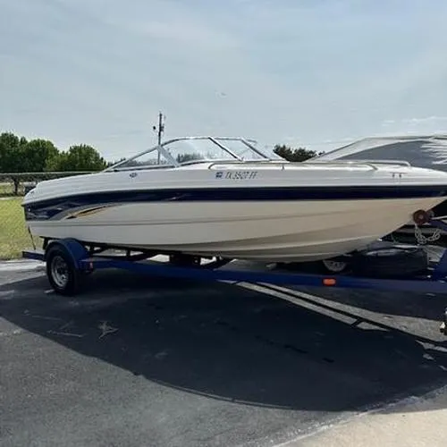 Slide: The Image of Chaparral 205 SSe 2000 - 6