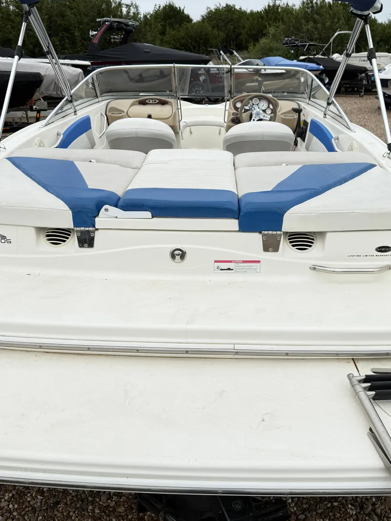 Slide: The Image of Glastron GT 205 2008 - 9