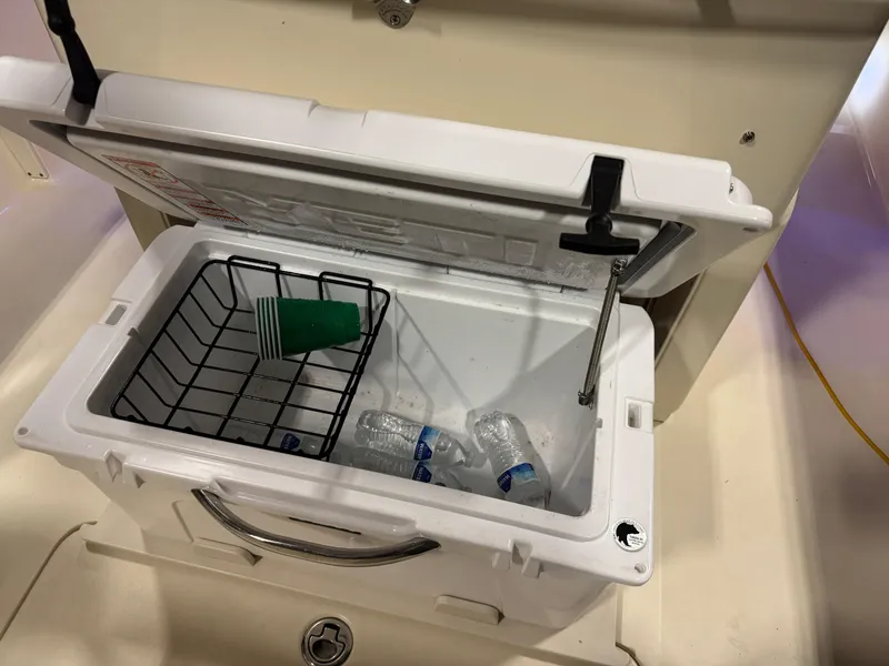 Slide: The Image of Scout 255 LXF 2016 - 51