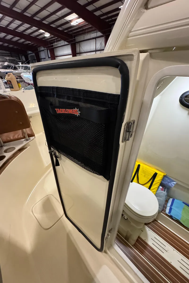 Slide: The Image of Scout 255 LXF 2016 - 72