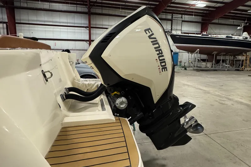 Slide: The Image of Scout 255 LXF 2016 - 92