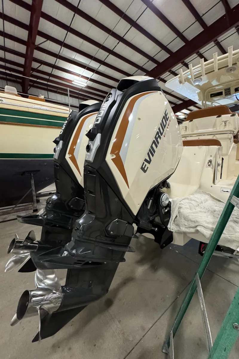 Slide: The Image of Scout 255 LXF 2016 - 95