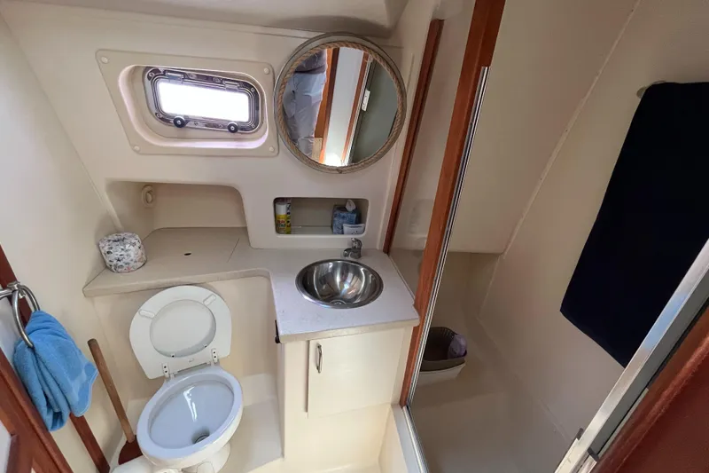 Slide: The Image of Mainship 400 Trawler 2005 - 54