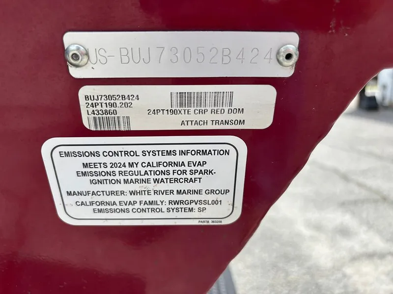 Slide: The Image of 2024 Tracker Pro Team 190 TX boat emissions control information plate. - 25