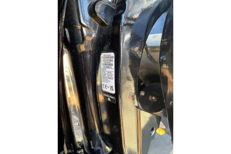 Slide: The Image of Label on 2025 Sun Tracker Party Barge 16 DLX, displaying model and specifications. - 51