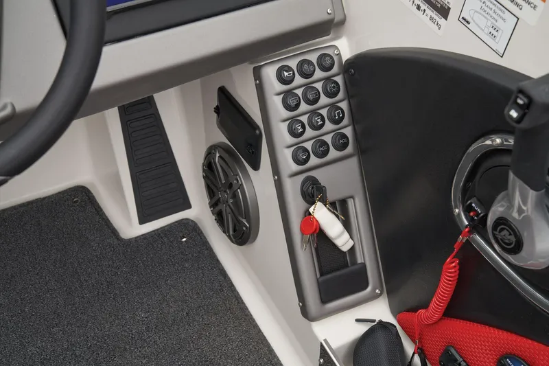 Slide: The Image of Ranger 1850MS 2025 - 53