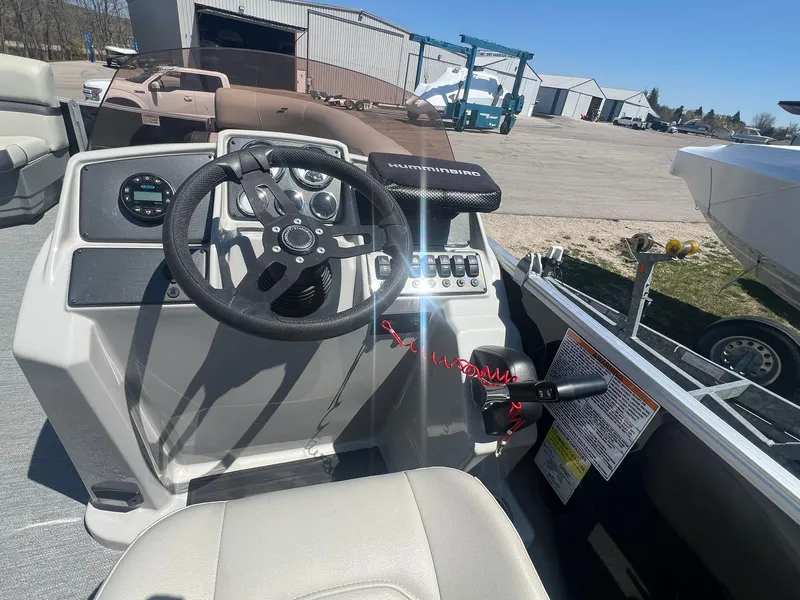 Slide: The Image of 2022 Starcraft EX 20C 12 - 12