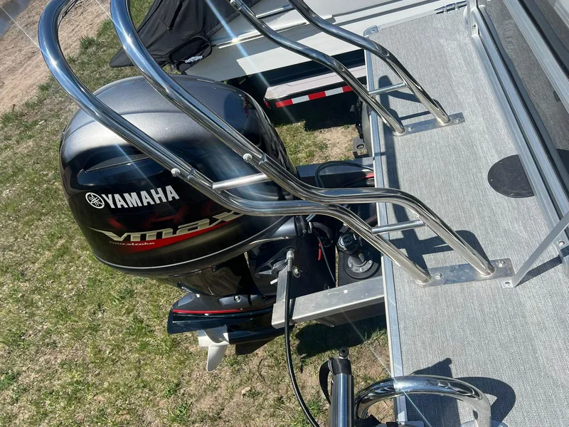 Slide: The Image of 2022 Starcraft EX 20C 16 - 16